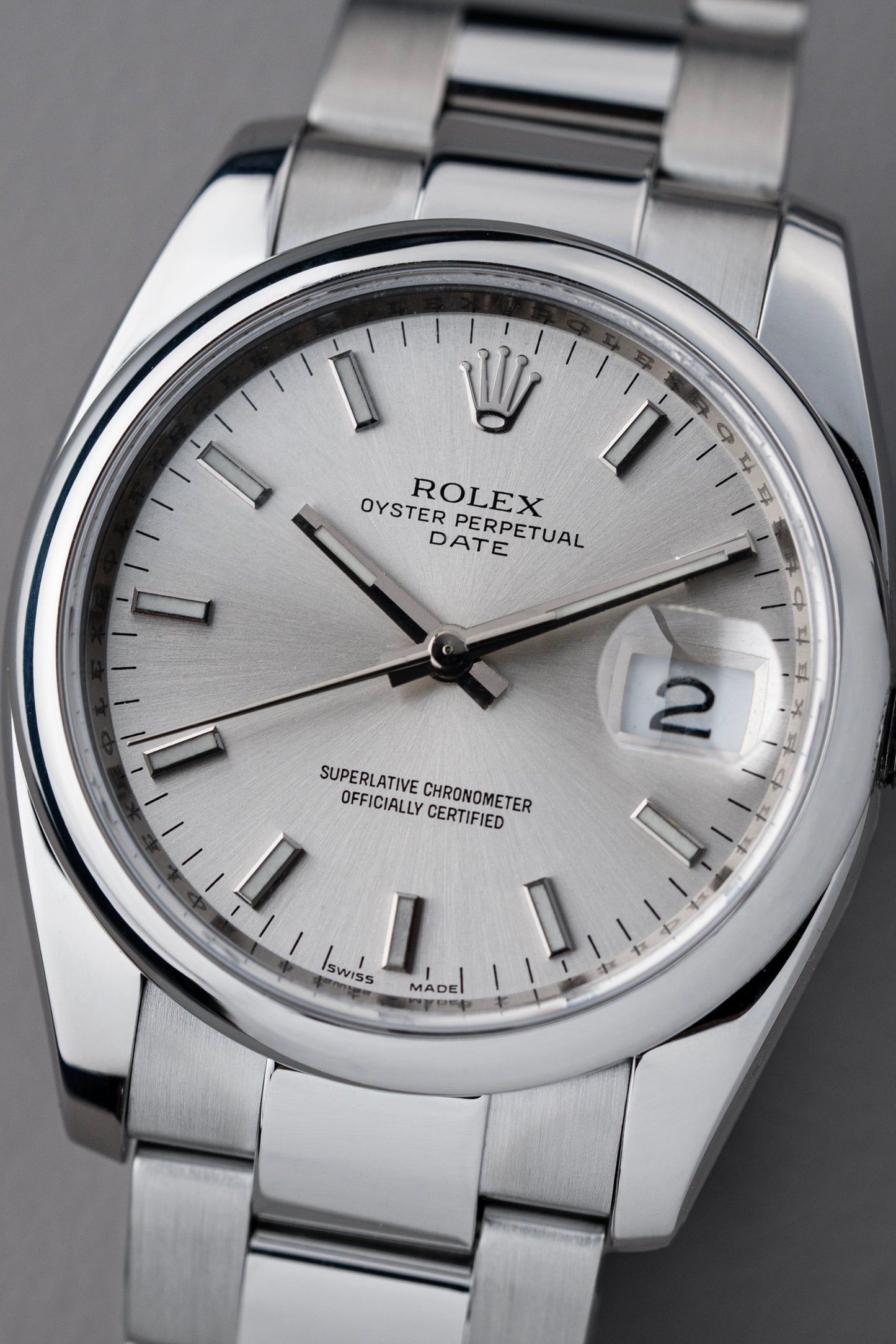 Rolex Oyster Perpetual Date 34mm - Ref. 115200