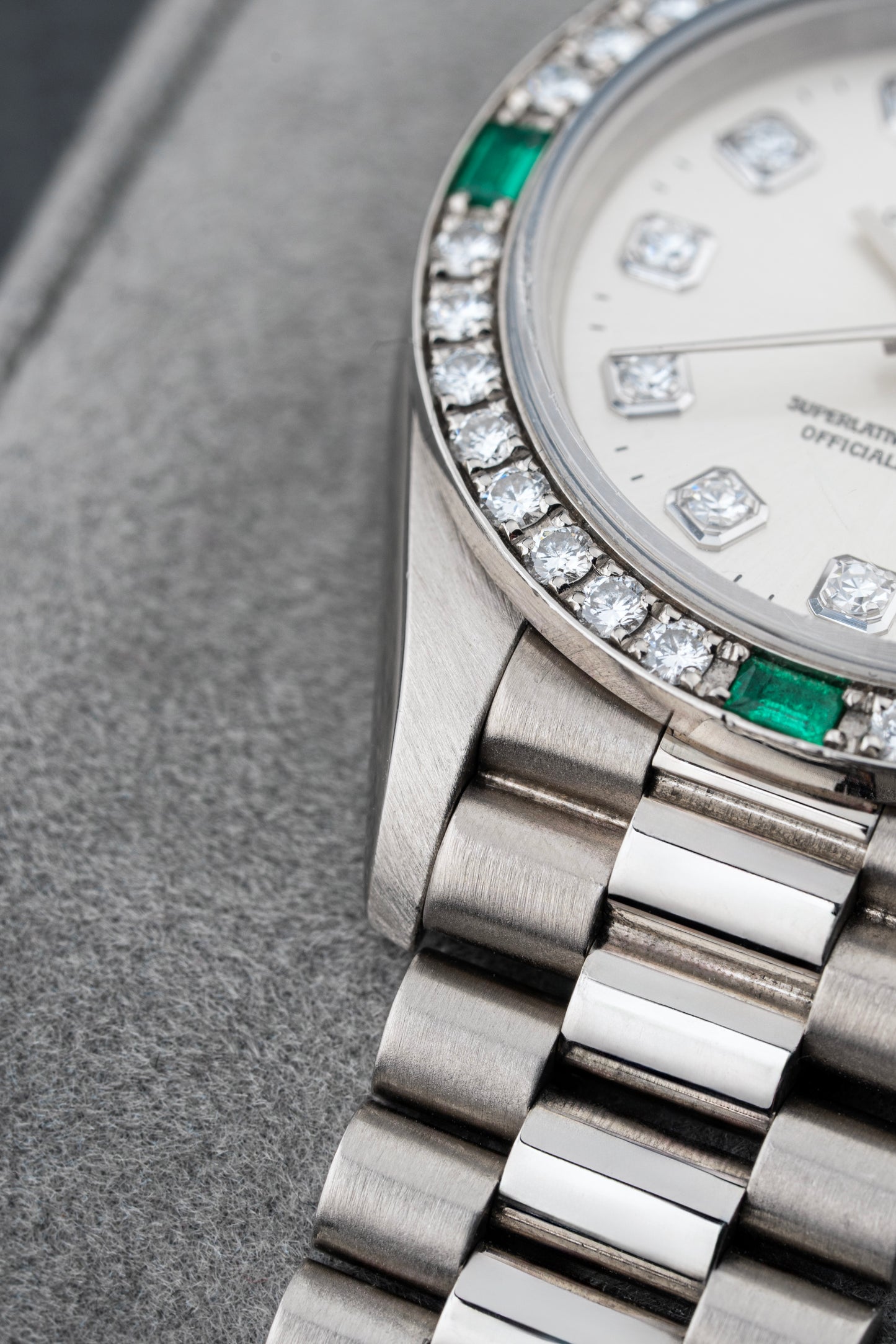 Rolex Lady-Datejust 26mm Emerald Baguettes - Ref. 69079