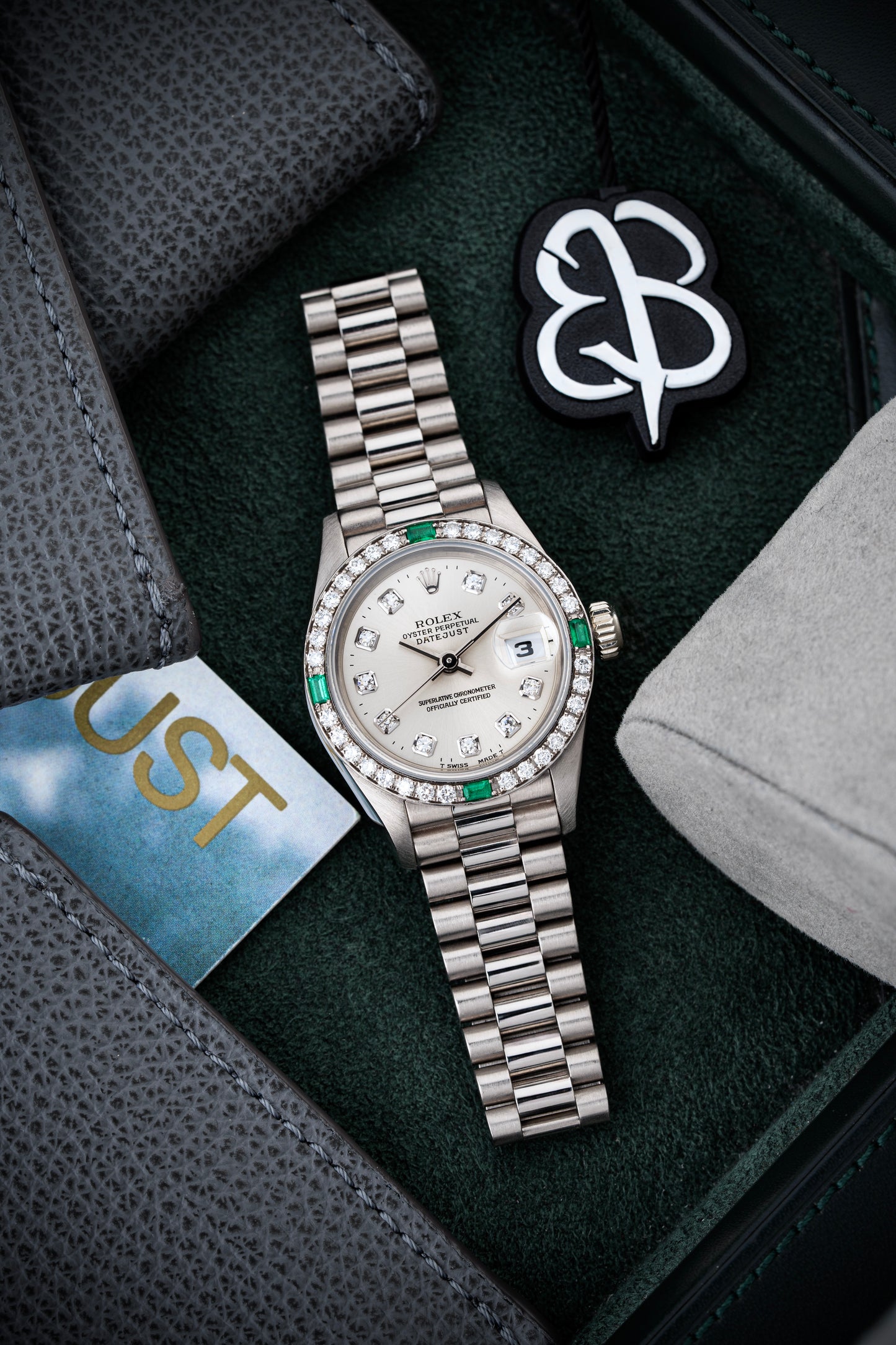 Rolex Lady-Datejust 26mm Emerald Baguettes - Ref. 69079