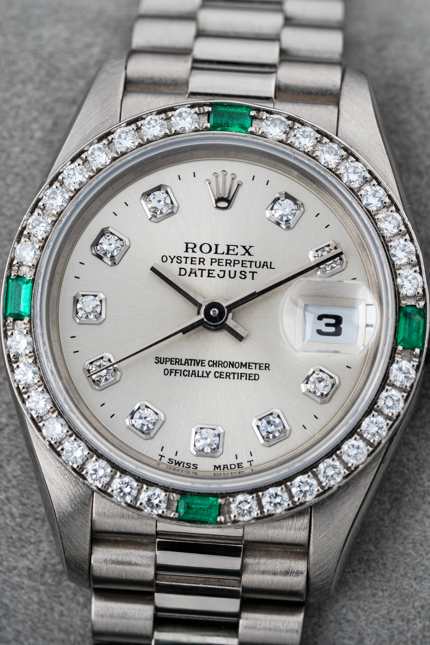 Rolex Lady-Datejust 26mm Emerald Baguettes - Ref. 69079